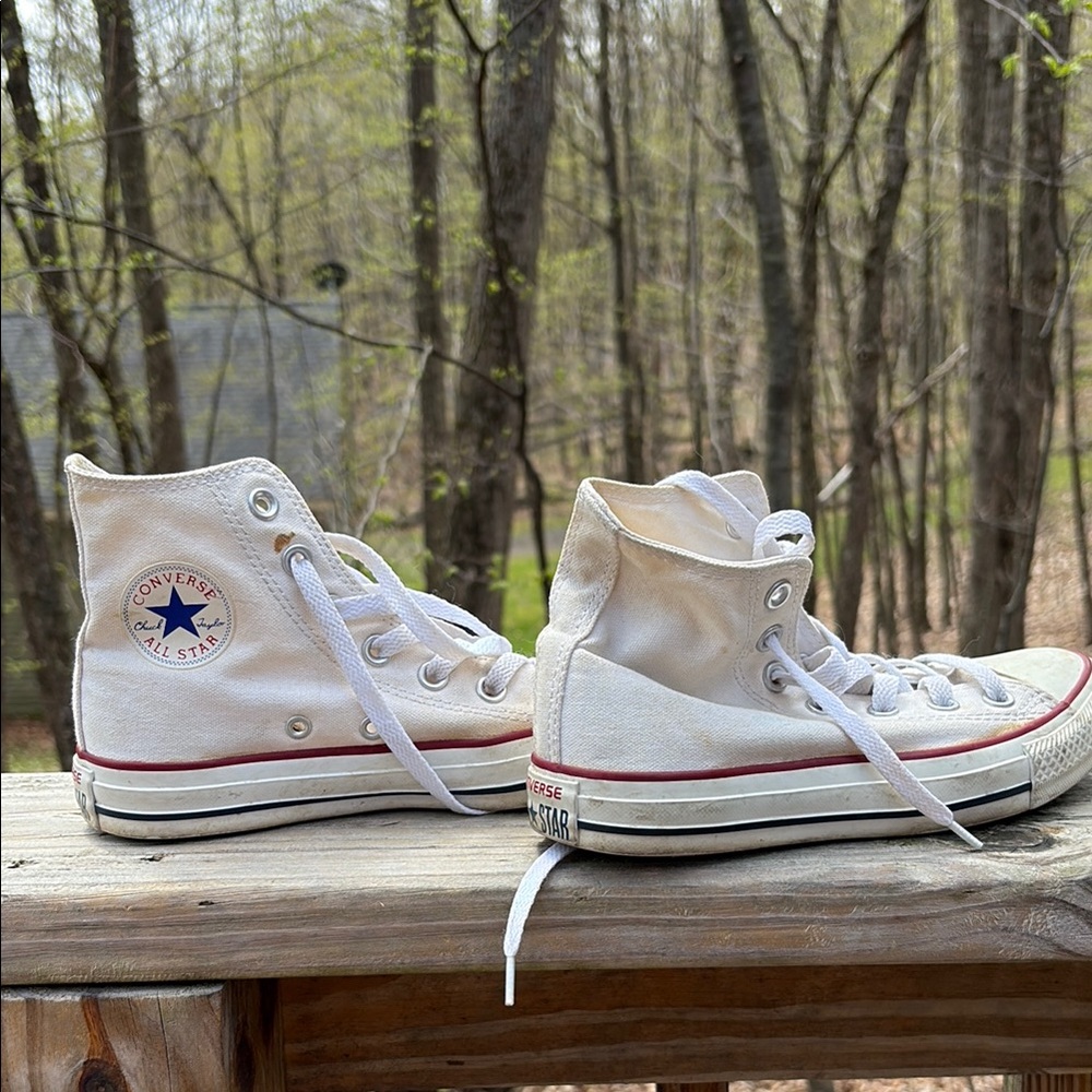 Converse White High-Top Sneakers Classic Canvas Design
